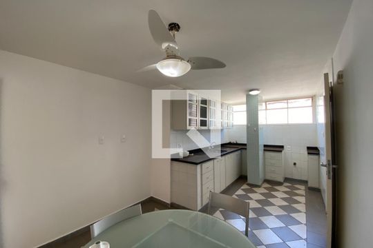 Cozinha de apartamento para alugar com 4 quartos, 150m² em Centro, Ribeirão Preto