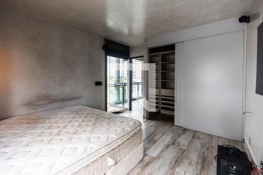 Suíte de apartamento para alugar com 1 quarto, 120m² em Sumaré, São Paulo