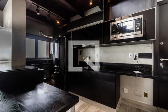Cozinha de apartamento para alugar com 1 quarto, 120m² em Sumaré, São Paulo