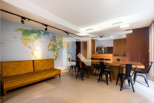 Coworking de apartamento para alugar com 1 quarto, 120m² em Sumaré, São Paulo