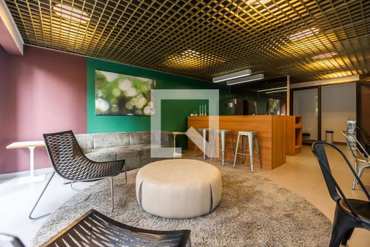 Área comum de apartamento para alugar com 1 quarto, 120m² em Sumaré, São Paulo