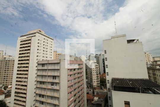 Área comum de kitnet/studio para alugar com 1 quarto, 28m² em Bela Vista, São Paulo