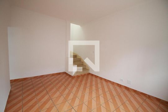 sala de casa para alugar com 2 quartos, 95m² em Parada Inglesa, São Paulo