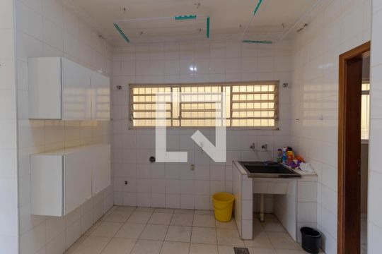 Área de Serviço de casa à venda com 4 quartos, 465m² em Jardim Guarani, Campinas