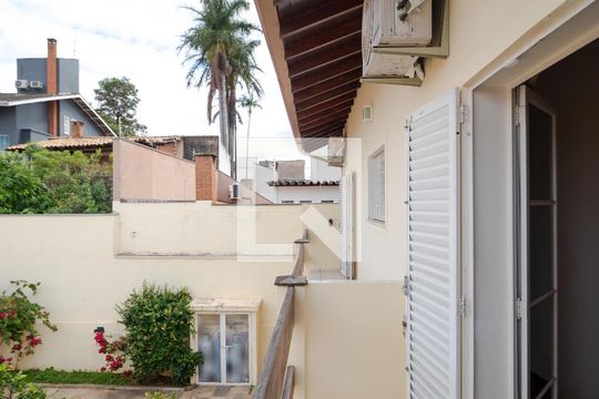 Sacada da Suíte 02 de casa à venda com 4 quartos, 465m² em Jardim Guarani, Campinas