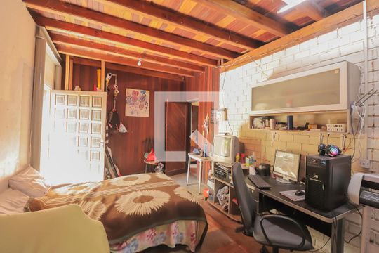 Quarto 1 de casa para alugar com 5 quartos, 300m² em Rio dos Sinos, São Leopoldo