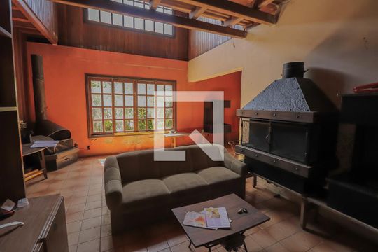 Sala de casa para alugar com 5 quartos, 300m² em Rio dos Sinos, São Leopoldo