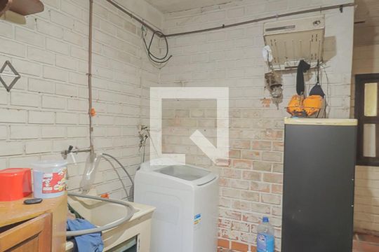 Area de serviço de casa à venda com 5 quartos, 300m² em Rio dos Sinos, São Leopoldo