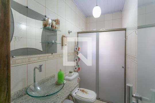 Banheiro de casa à venda com 8 quartos, 360m² em São Marcos, Belo Horizonte