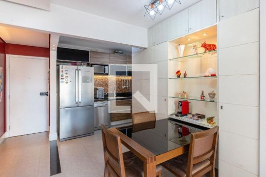 Apartamento à venda com 3 quartos, 85m² em Real Parque, São Paulo