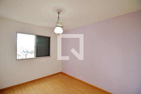 Suíte de apartamento para alugar com 3 quartos, 110m² em Vila Andrade, São Paulo
