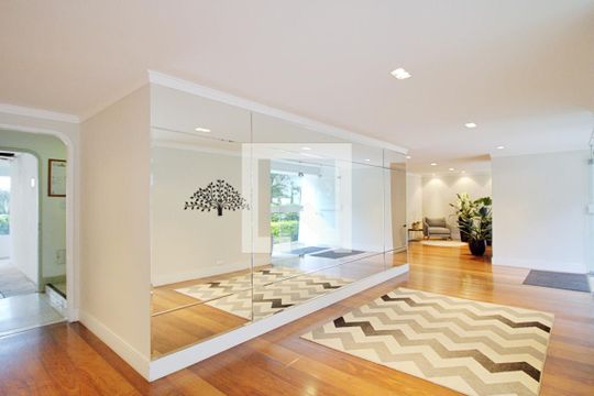 Hall social de apartamento para alugar com 3 quartos, 110m² em Vila Andrade, São Paulo