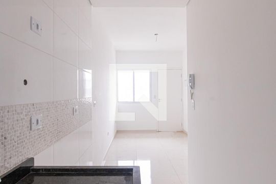 Cozinha de apartamento para alugar com 2 quartos, 40m² em Penha de França, São Paulo