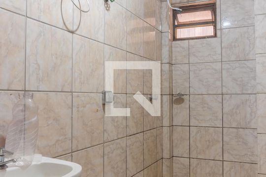 Banheiro Social de apartamento para alugar com 1 quarto, 50m² em Guará Ii , Brasília