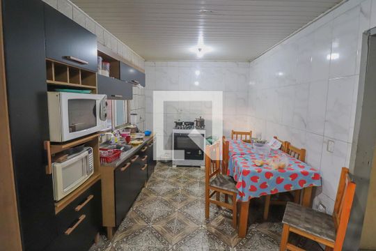 Cozinha de casa à venda com 4 quartos, 130m² em Campina, São Leopoldo
