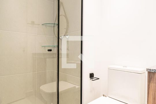Banheiro de apartamento para alugar com 1 quarto, 29m² em Vila Santa Catarina, São Paulo