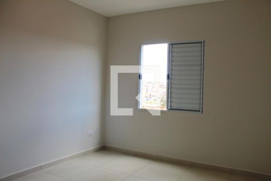 Quarto 1 de apartamento para alugar com 2 quartos, 60m² em Jardim Itapemirim, São Paulo