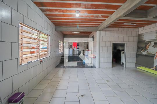 Garagem de casa à venda com 2 quartos, 93m² em Feitoria, São Leopoldo