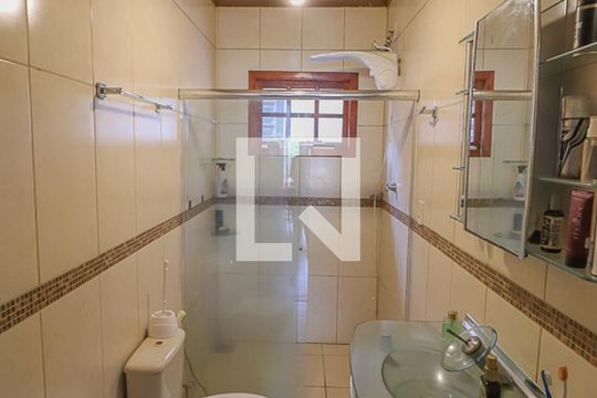 Banheiro 2 de casa à venda com 2 quartos, 93m² em Feitoria, São Leopoldo