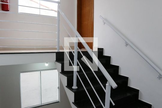 Hall de Entrada de kitnet/studio à venda com 2 quartos, 39m² em Vila Libanesa, São Paulo