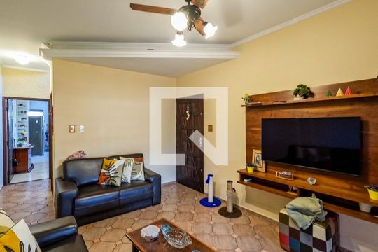 Sala de casa à venda com 4 quartos, 400m² em Vila União(zona Norte), São Paulo