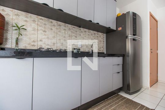 Cozinha de apartamento à venda com 2 quartos, 55m² em Parque Viana, Barueri