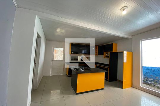 Cozinha de casa à venda com 2 quartos, 175m² em Vicentina, São Leopoldo