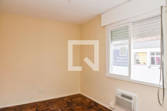 Quarto de apartamento à venda com 1 quarto, 39m² em Protásio Alves, Porto Alegre