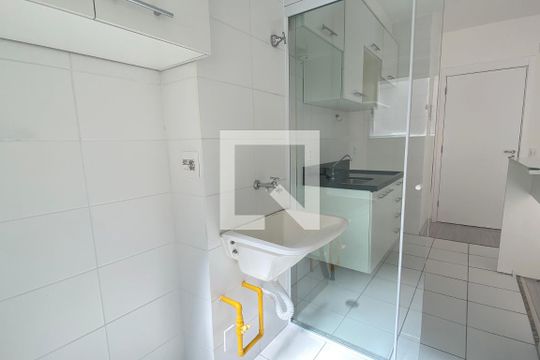 Área de Serviço de apartamento para alugar com 2 quartos, 51m² em Centro, Barueri