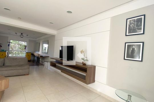 Área comum de apartamento para alugar com 2 quartos, 51m² em Centro, Barueri