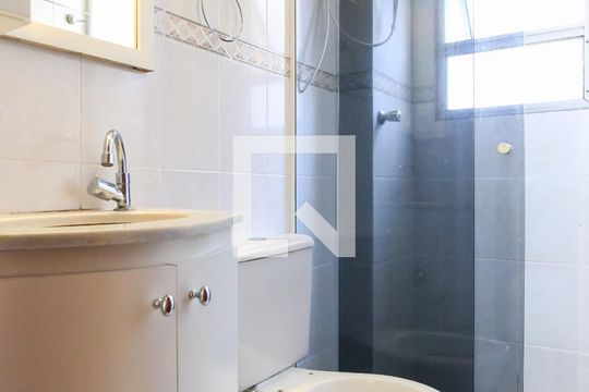 Banheiro de apartamento para alugar com 2 quartos, 45m² em Floradas de São José, São José dos Campos