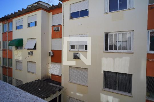 Sala - Vista de apartamento à venda com 1 quarto, 47m² em São João, Porto Alegre
