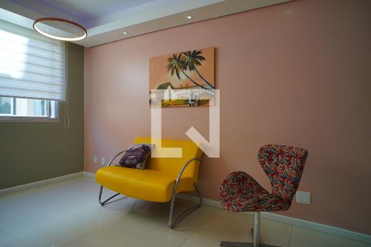 Sala de apartamento à venda com 1 quarto, 47m² em São João, Porto Alegre