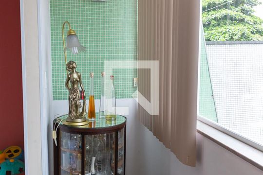 Quarto 2 de casa à venda com 3 quartos, 154m² em Irajá, Rio de Janeiro