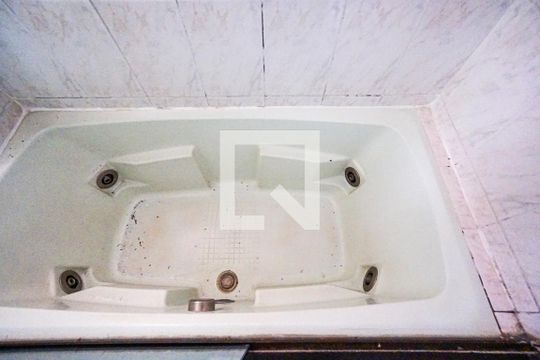 Banheira de apartamento à venda com 3 quartos, 112m² em Chácara Seis de Outubro, São Paulo