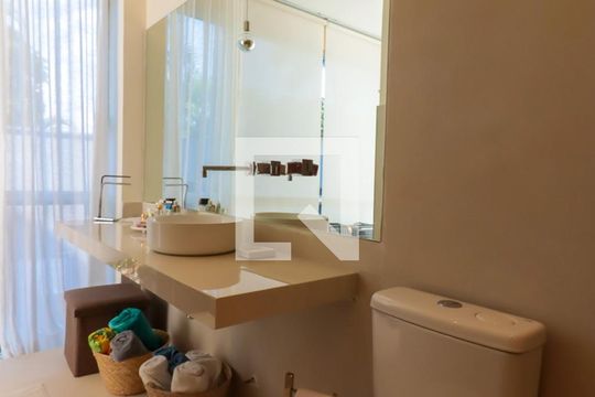 Banheiro da Suíte 3 de casa para alugar com 1 quarto, 40m² em Paraisópolis, São Paulo