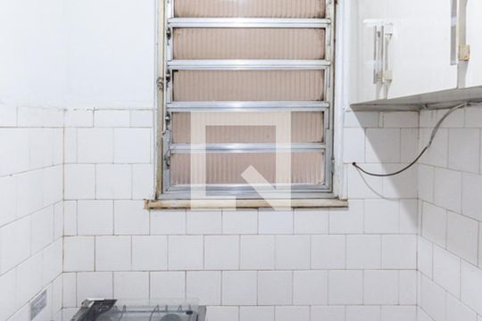 Cozinha de kitnet/studio à venda com 1 quarto, 38m² em Vila Isabel, Rio de Janeiro