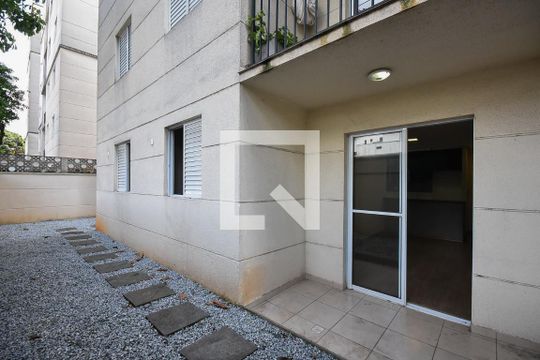 Quintal de apartamento para alugar com 3 quartos, 100m² em Jardim Monte Kemel, São Paulo