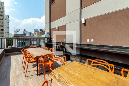 Área comum de kitnet/studio para alugar com 1 quarto, 25m² em Consolação, São Paulo