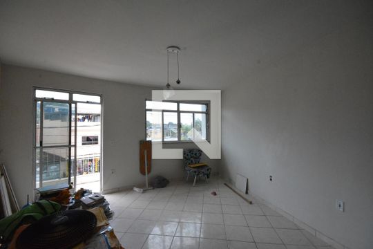Apartamento à venda com 0 quarto, 120m² em Brás de Pina, Rio de Janeiro