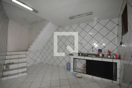 Cozinha de apartamento à venda com 0 quarto, 120m² em Brás de Pina, Rio de Janeiro