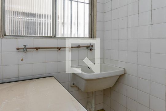 Lavanderia de apartamento para alugar com 3 quartos, 130m² em Nova Piraju, São Paulo
