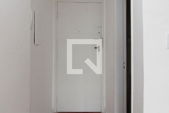Hall de Entrada de kitnet/studio à venda com 1 quarto, 37m² em Barra Funda, São Paulo