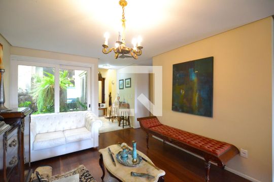 Sala 4 ambientes de casa à venda com 5 quartos, 400m² em Vila Assunção, Porto Alegre