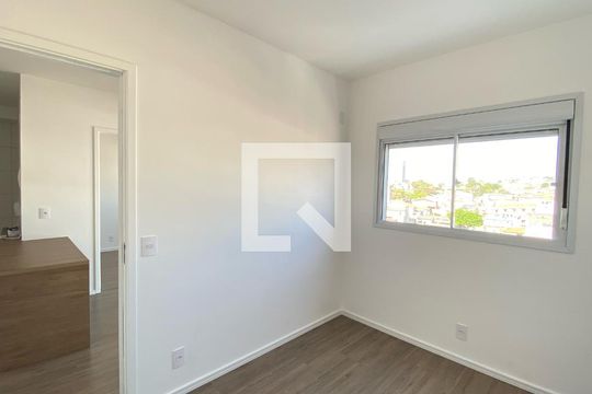 Quarto 1 de apartamento para alugar com 2 quartos, 38m² em Vila Invernada, São Paulo