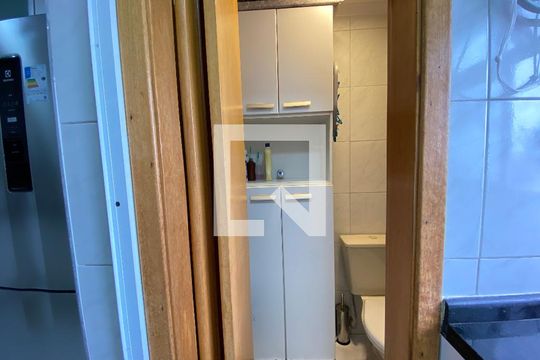 Lavabo de apartamento à venda com 2 quartos, 65m² em Vila Medeiros, São Paulo