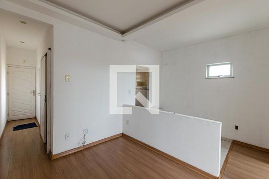 Sala de apartamento para alugar com 2 quartos, 50m² em Largo do Barradas, Niterói