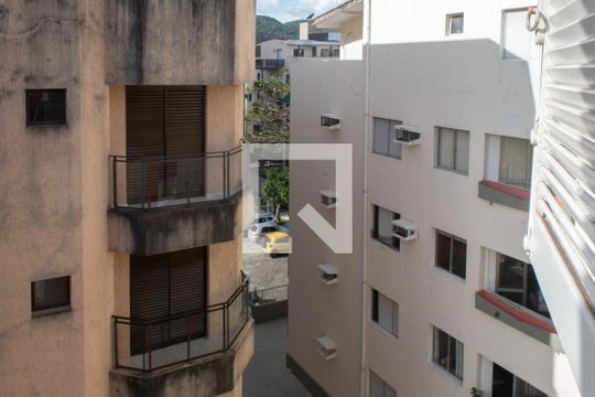 Vista Quarto 2 de apartamento para alugar com 4 quartos, 200m² em Balneario Cidade Atlantica, Guarujá