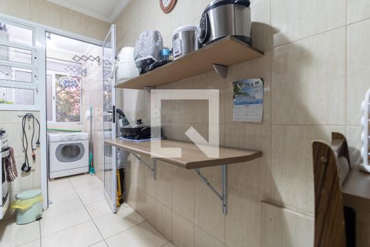 Cozinha de apartamento para alugar com 3 quartos, 69m² em Jardim Vergueiro (sacoma), São Paulo