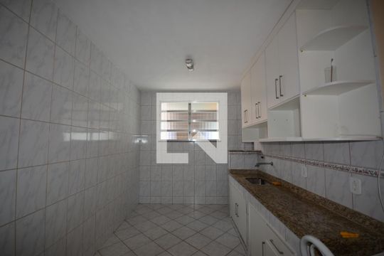 Cozinha de apartamento à venda com 3 quartos, 161m² em Irajá, Rio de Janeiro